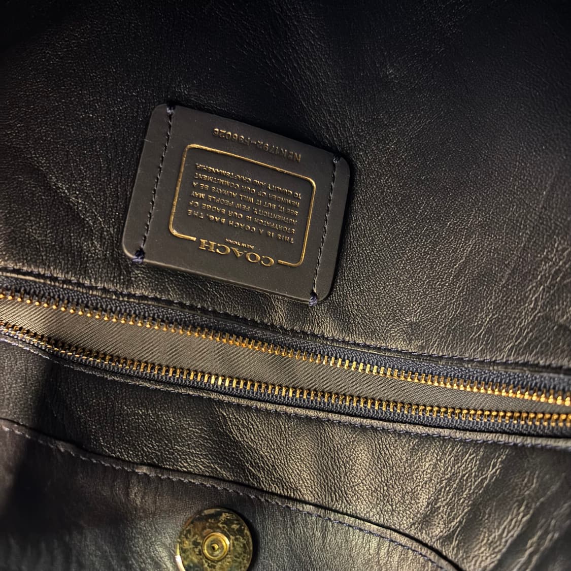 정품 코치 네이비 호보 숄더백     상품이미지9