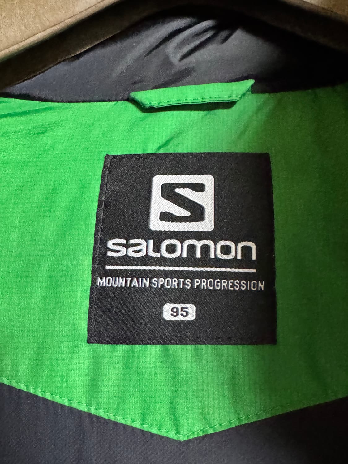 살로몬 알라스카2 헤비다운 패딩 95 상품이미지4