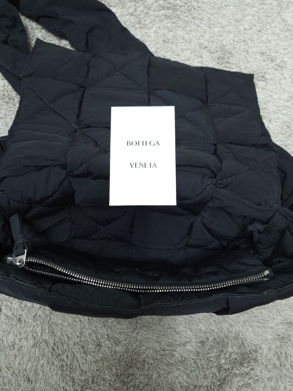 보테카베네타 패딩데크 카세트백 상품이미지6