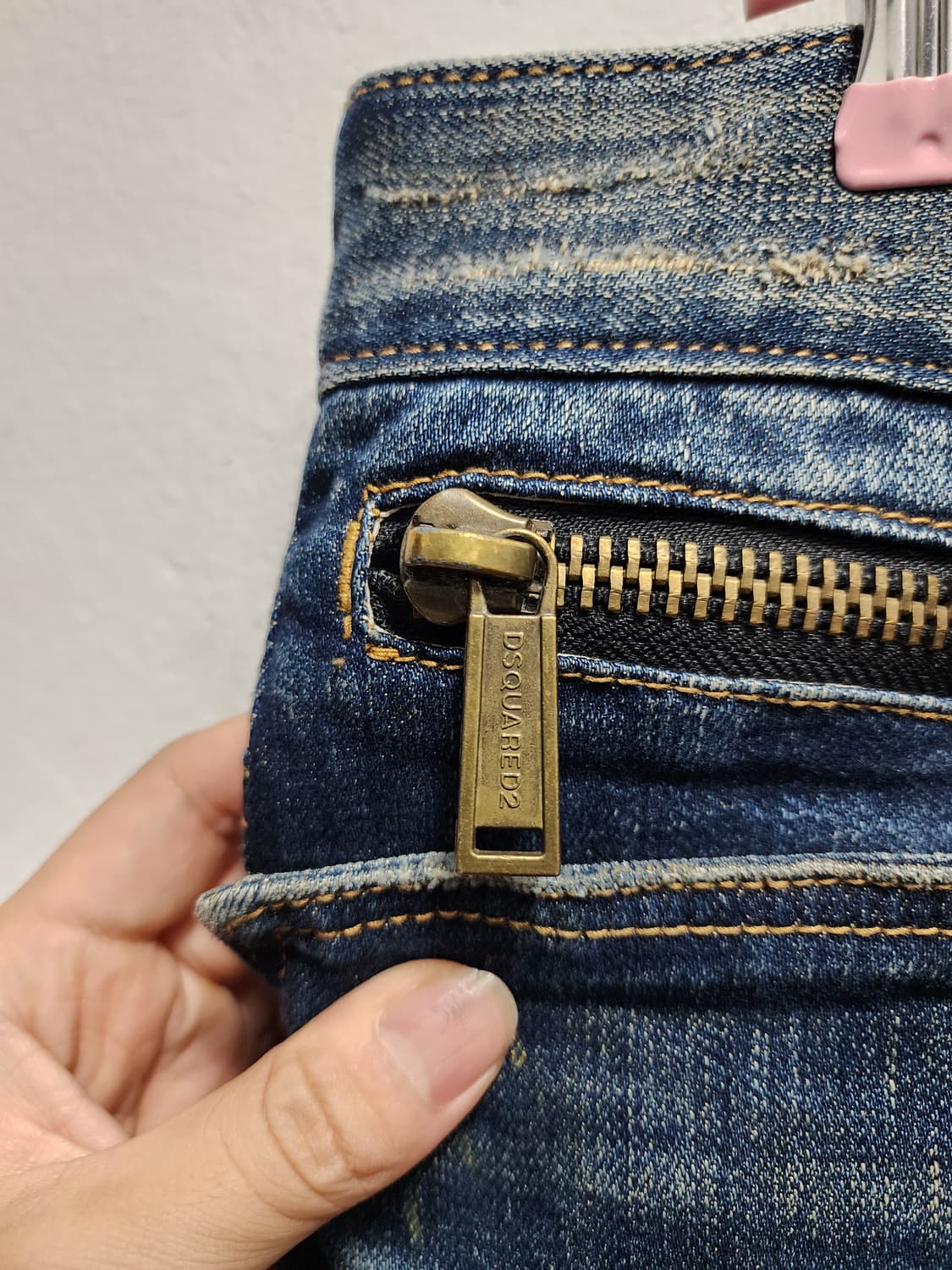 디스퀘어드2 벨티드 데미지 청바지 상품이미지6