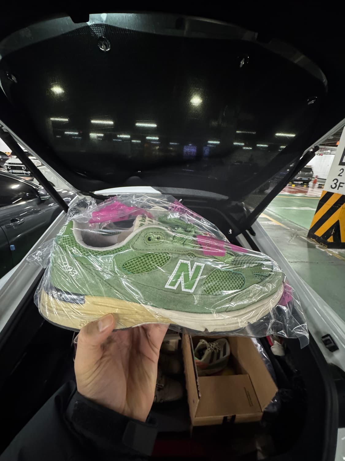 뉴발란스 993 메이드 인 USA 차이브 씨 솔트 상품이미지7