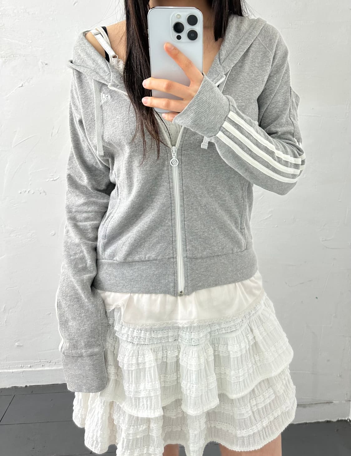 adidas gray hood zipup 상품이미지2