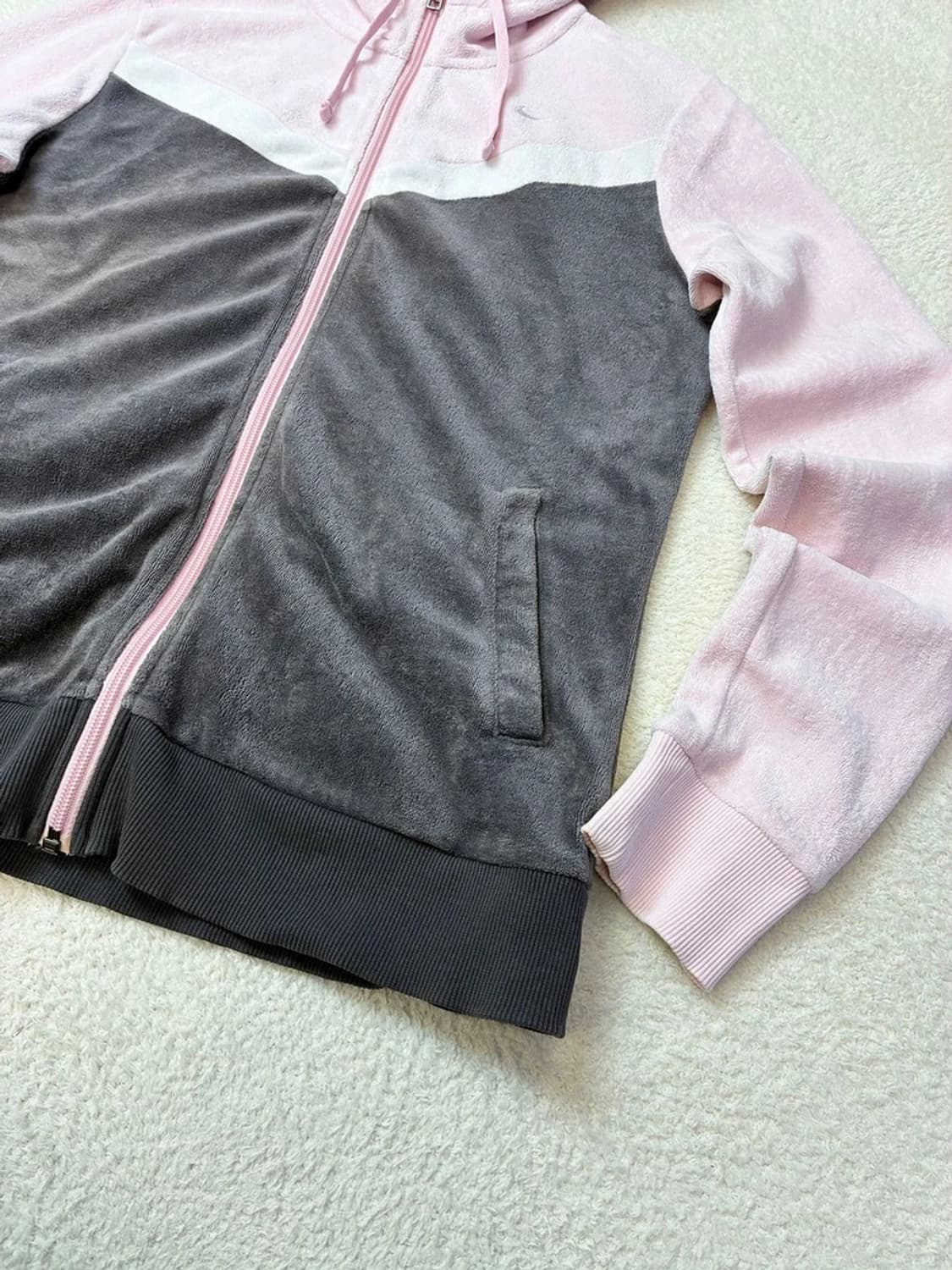 나이키 09FW Y2K 벨벳 후드 집업 PN5791 상품이미지3