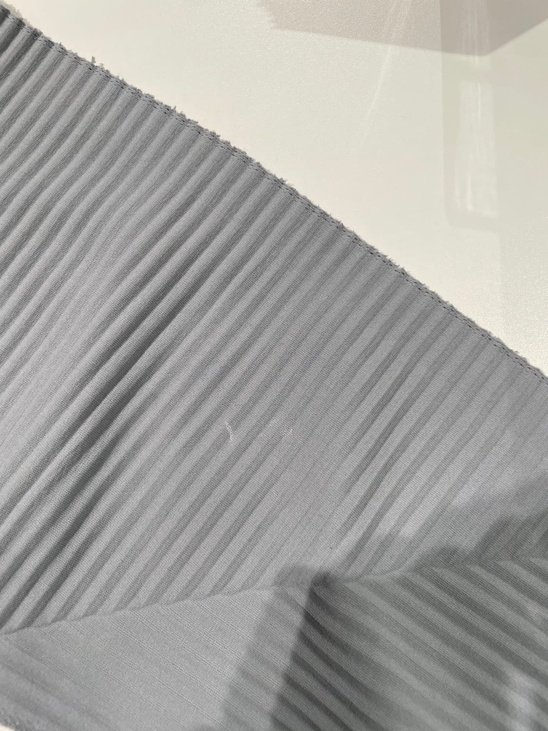 이세이 미야케 미 그레이 플리츠 롱 슬리브 상품이미지9