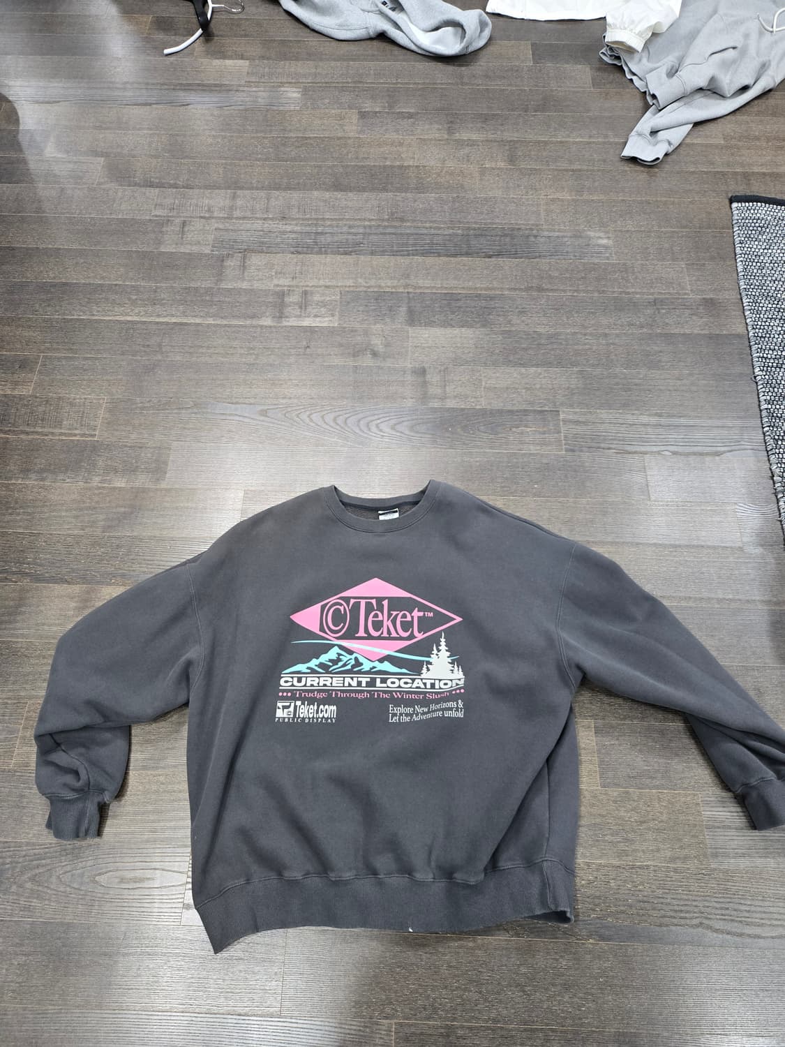 테켓 맨투맨 그레이 상품이미지1