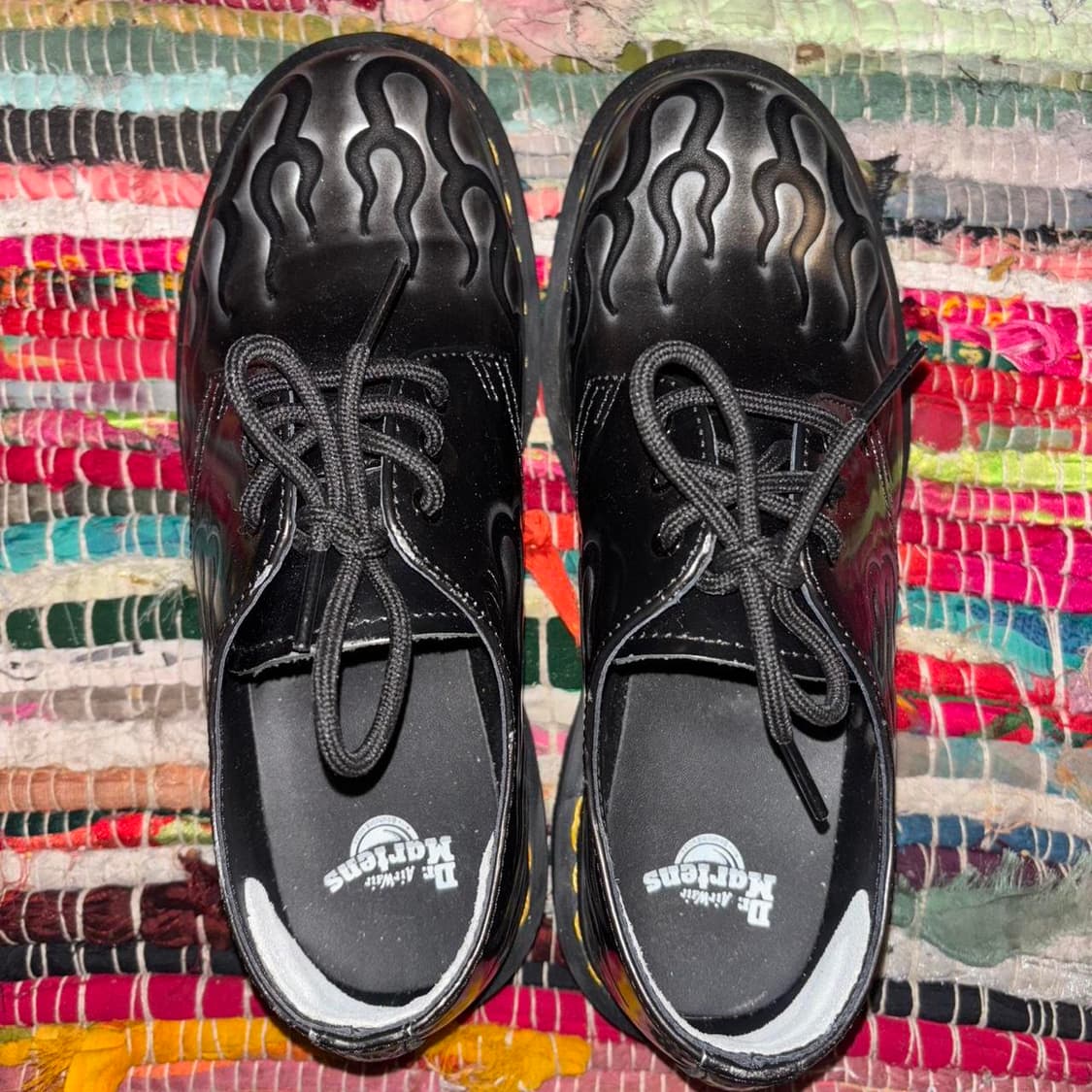 닥터마틴 1461 인페르노 실버 블랙 240 상품이미지2