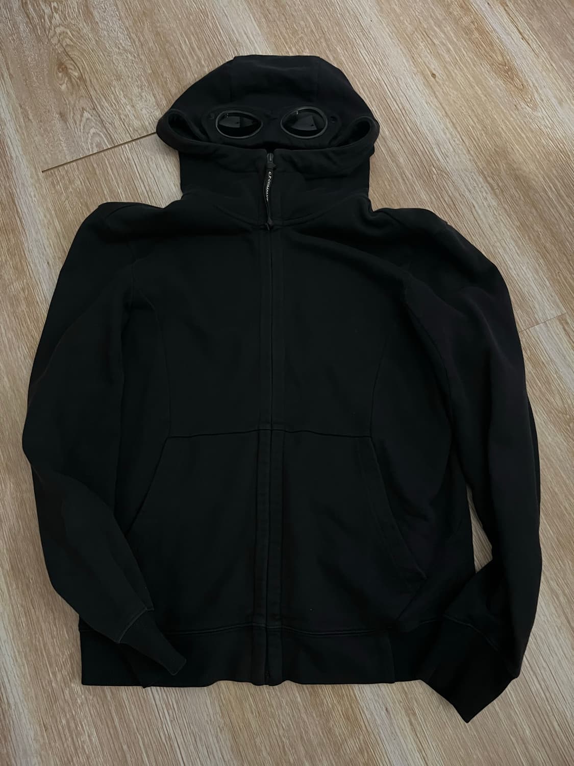 Cp컴퍼니 후드집업 상품이미지1