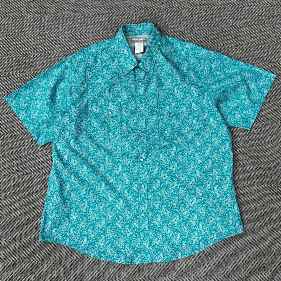  랭글러 페이즐리 패턴 하프 셔츠 v2847 상품이미지1