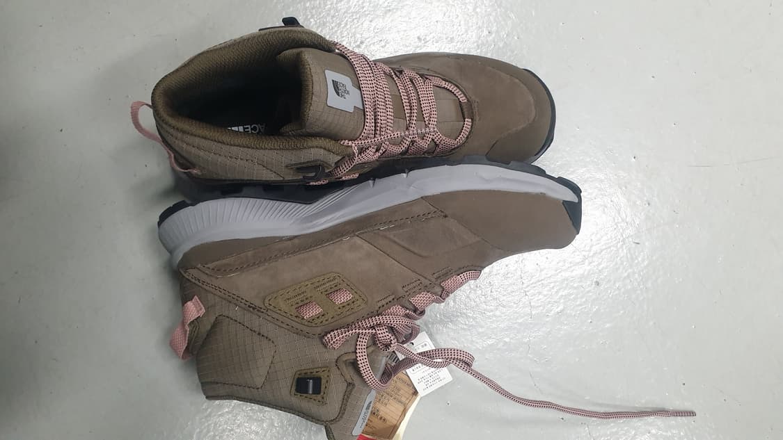 노스페이스 여성 등산화 245mm 새상품 상품이미지8