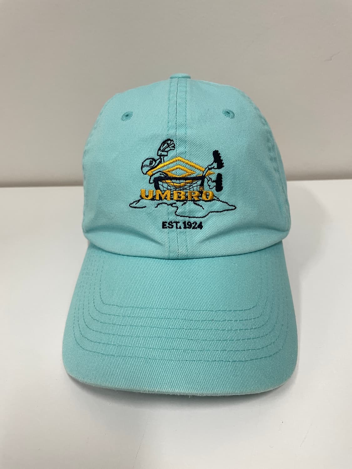 엄브로 볼캡 상품이미지1