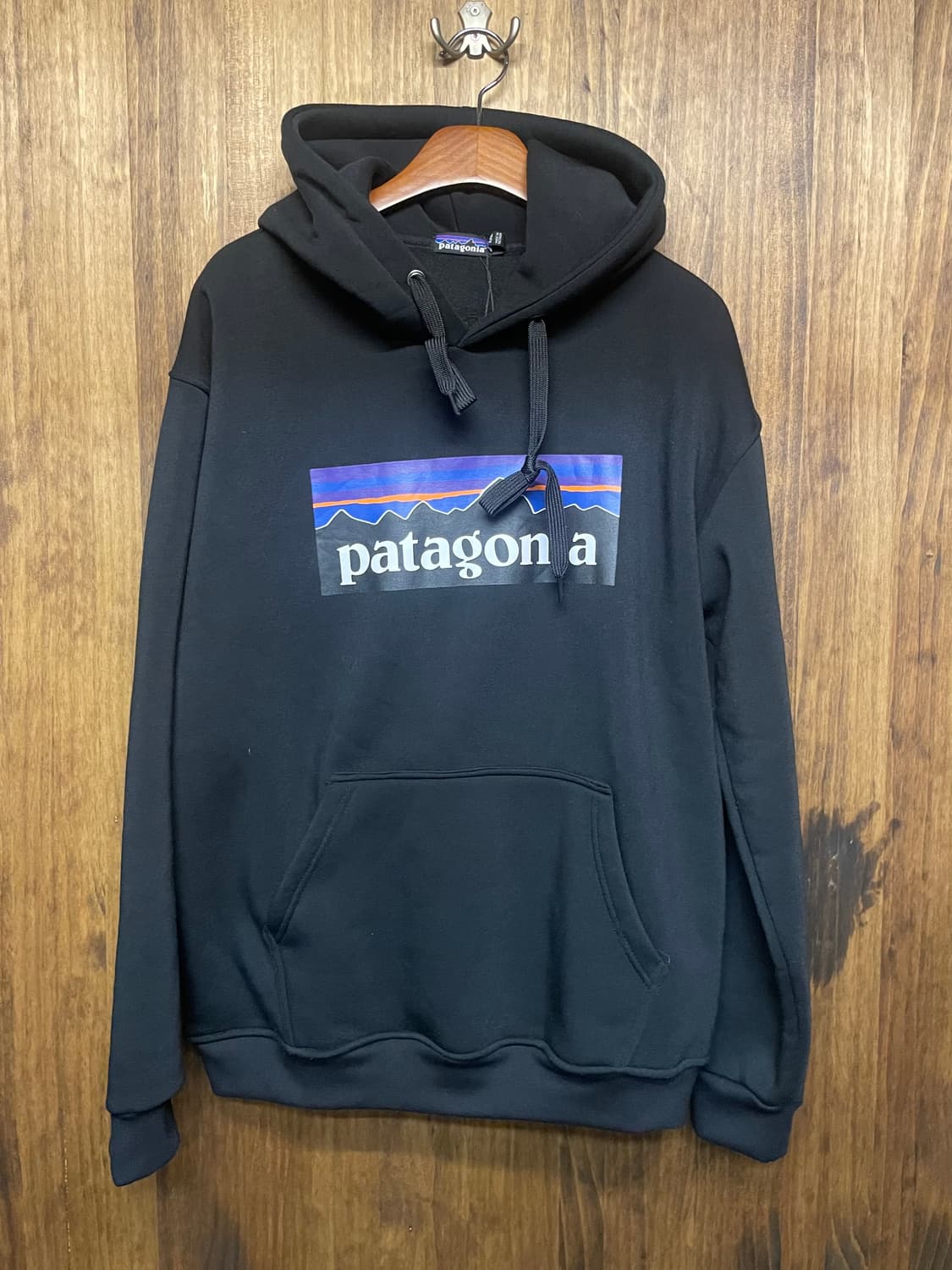 PATAGONIA Basic logo hoodie 상품이미지3