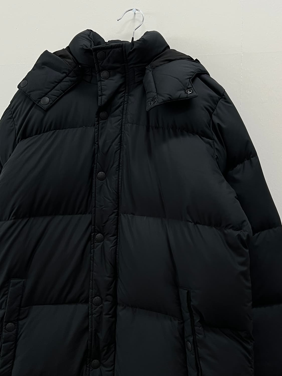 리바이스 구스다운 롱 패딩 블랙 상품이미지3
