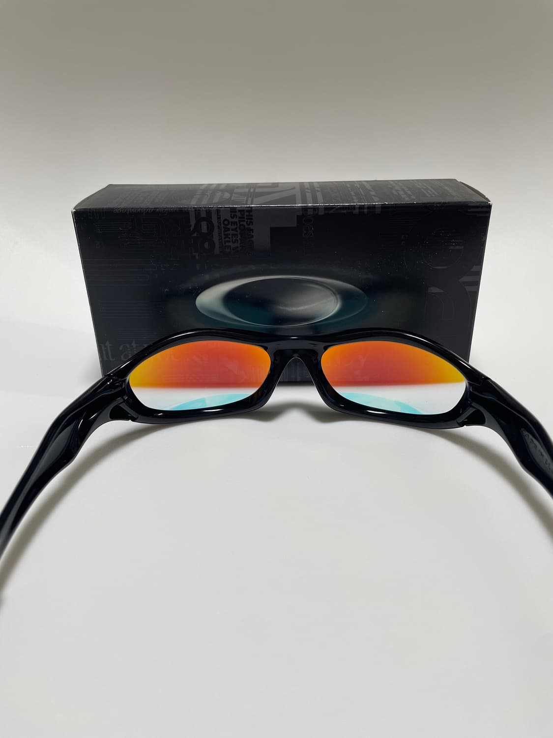 오클리 언노운 선글라스 클리어 루비 상품이미지4