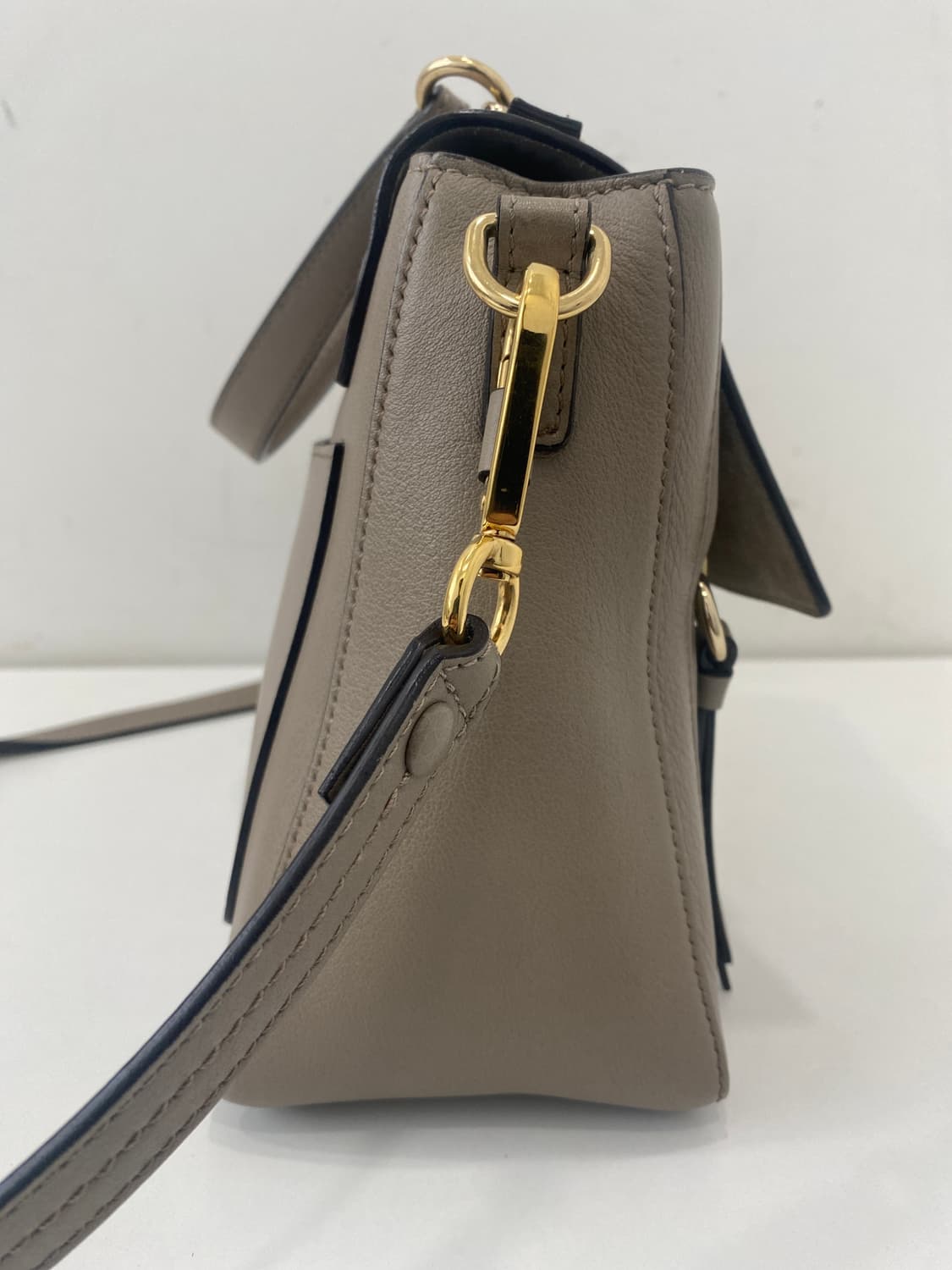 끌로에 페이데이 토트백 상품이미지4