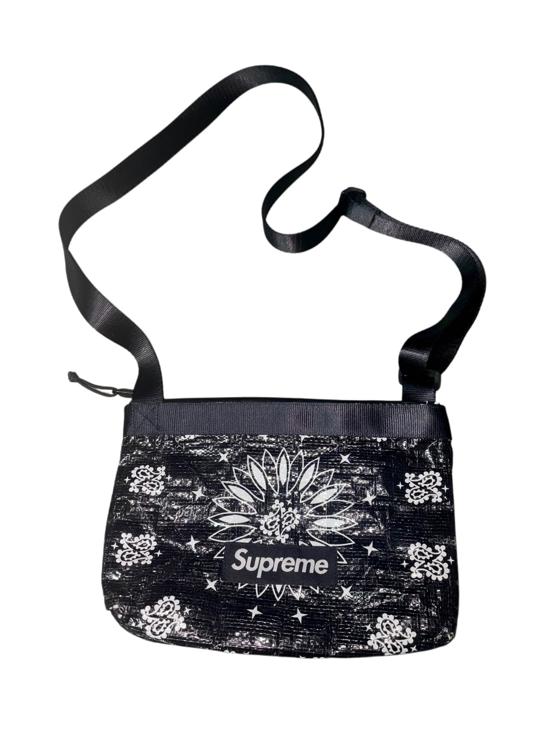 슈프림 블랙 페이즐리 더플백 상품이미지1