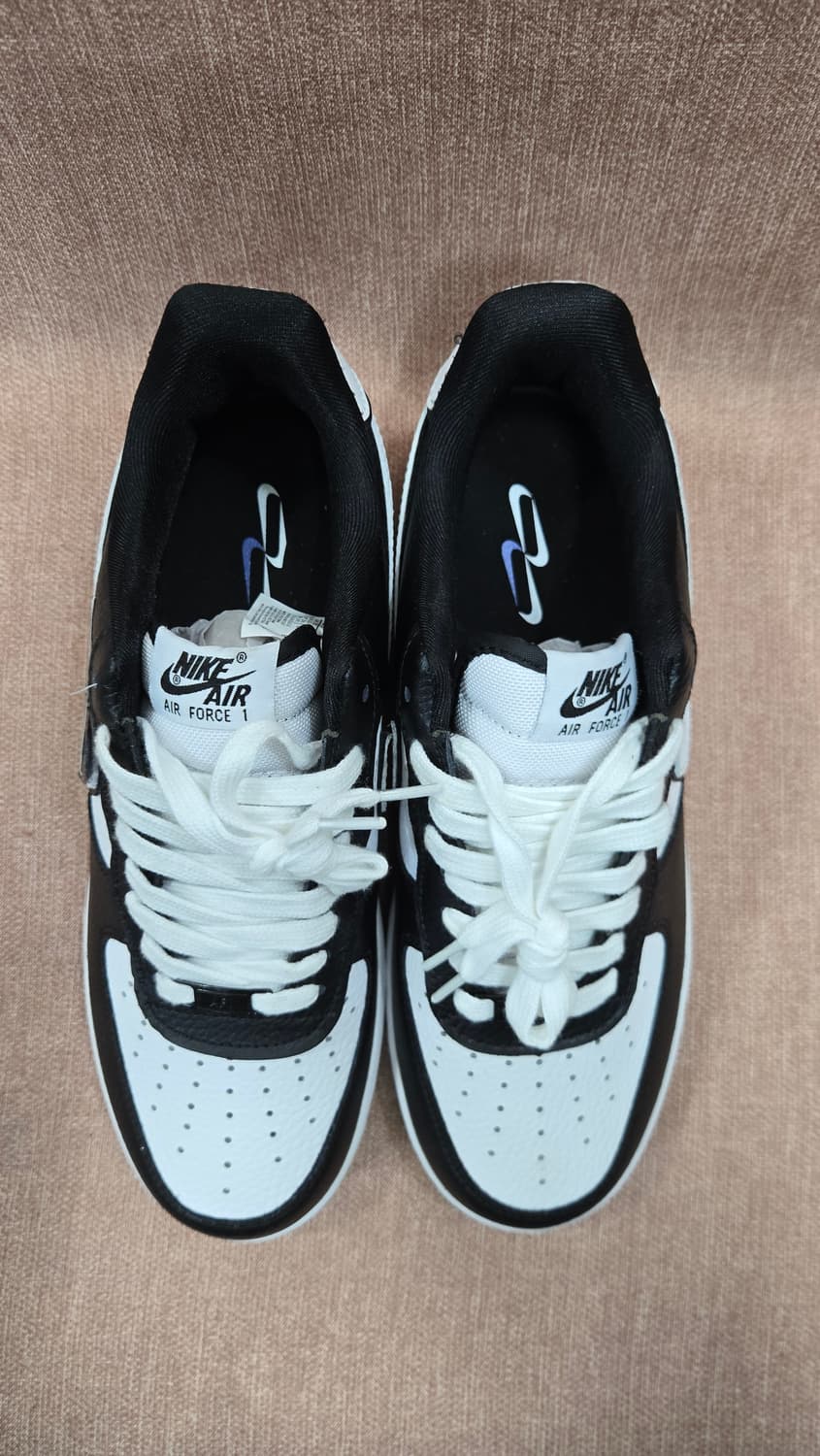 나이키 새상품 265mm- 에어포스1 블랙/화이트 운동화 상품이미지2