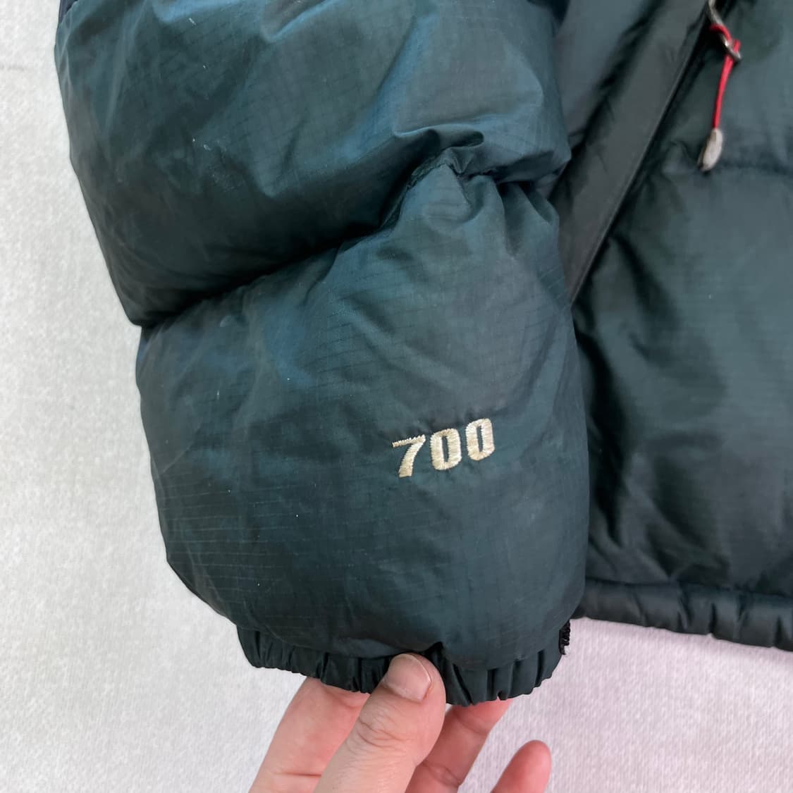 100 노스페이스 윈드스토퍼 700 드롭 마운팅 패딩 상품이미지4