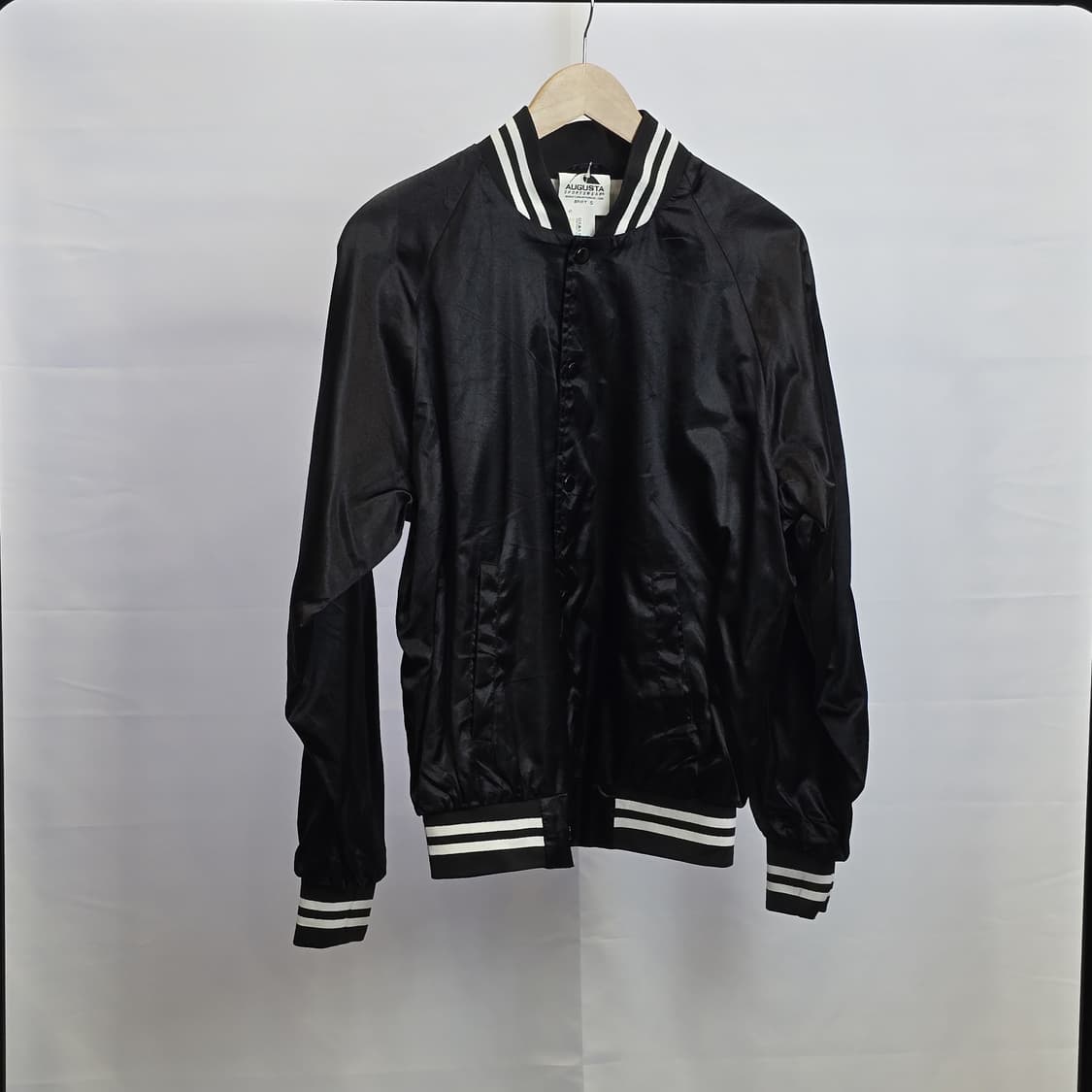 AUGUSTA SPORTSWEAR 블랙 새틴 바시티 자켓 S 상품이미지1