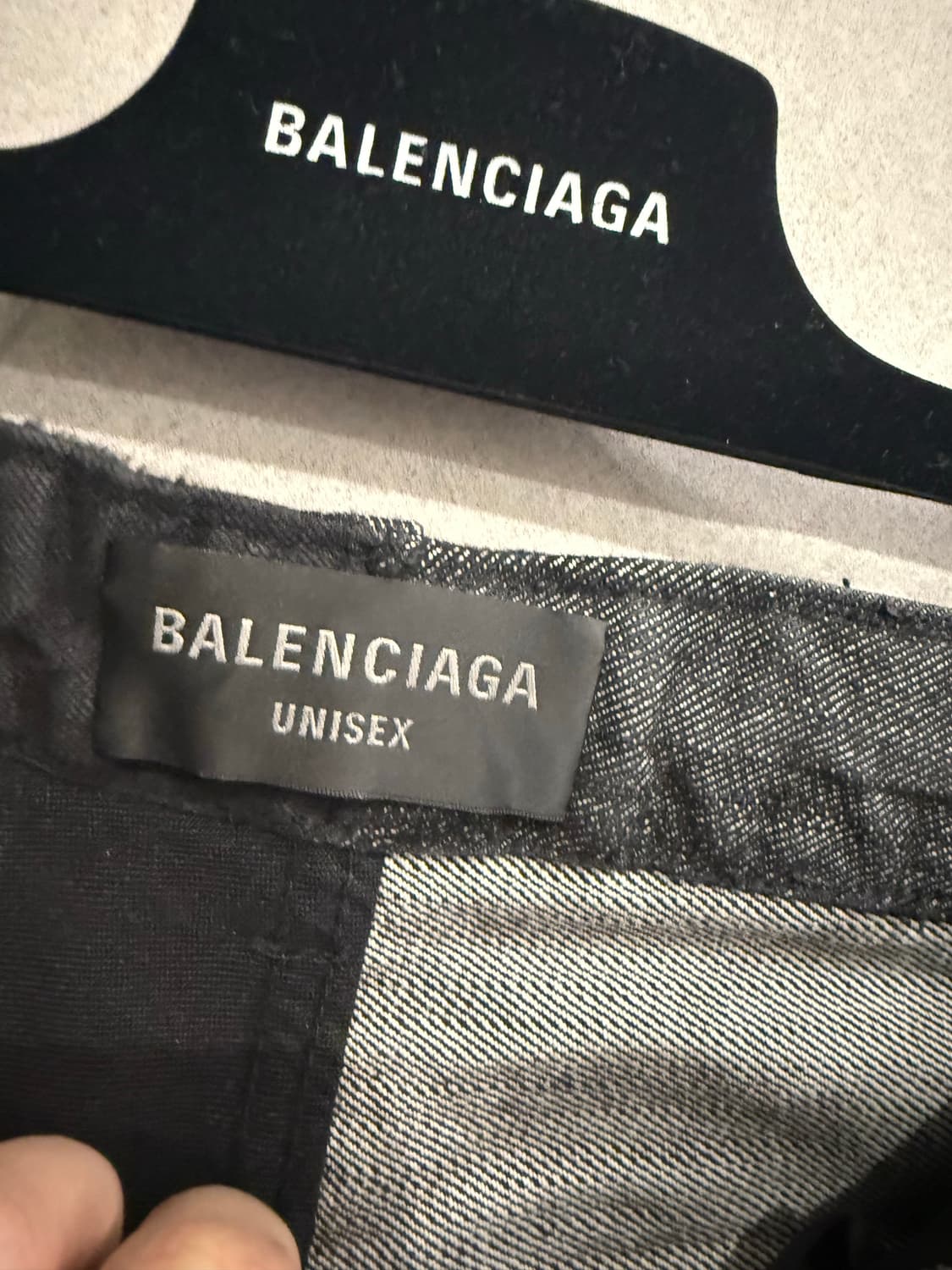 발렌시아가 피프티 피프티 진 xs 상품이미지2