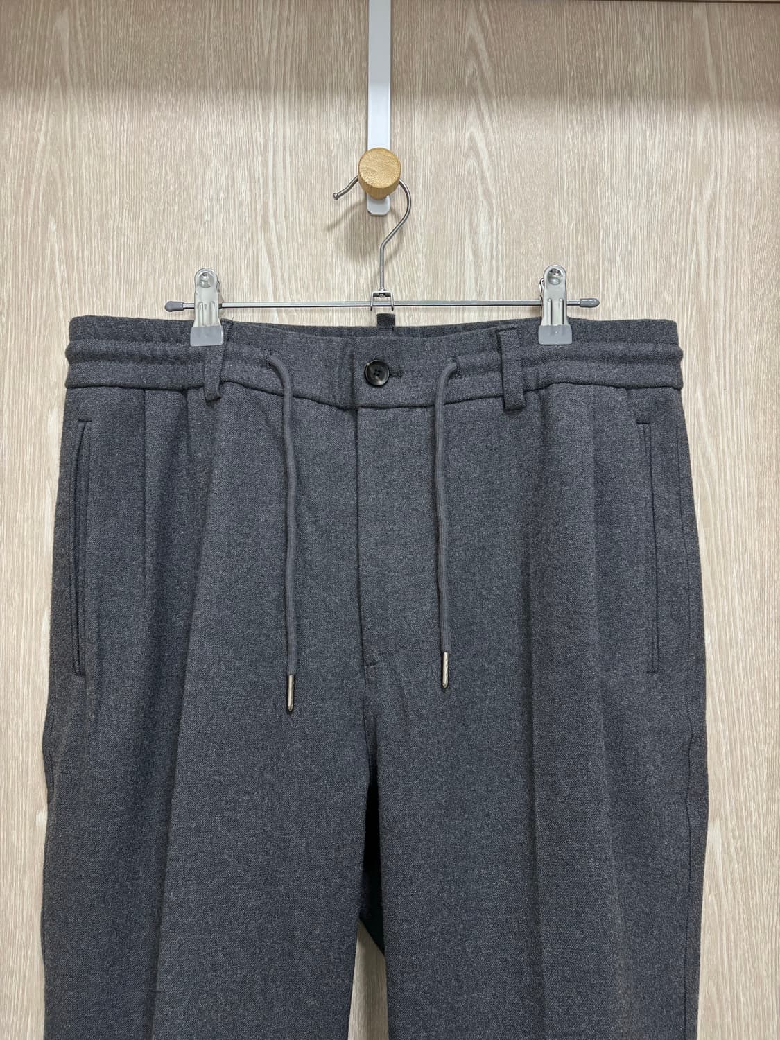 타임옴므 릴렉스핏 원턱 추동 밴딩 슬랙스86(34")/진그레이 상품이미지2