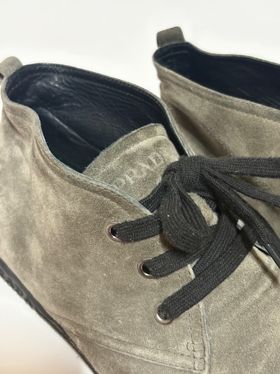 US9)프라다 스웨이드 처카부츠 상품이미지4