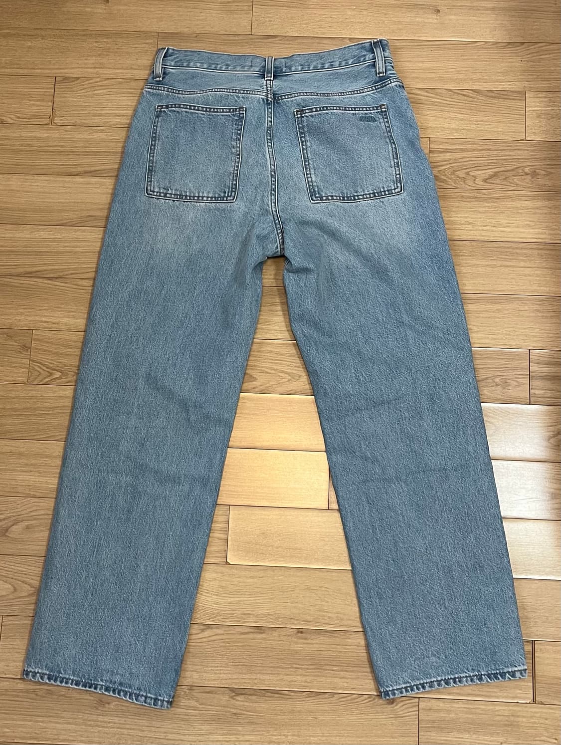 유니클로 JW 앤더슨 스트레이트 진 32 상품이미지2