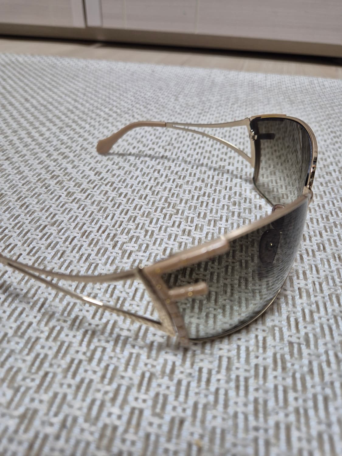 (정품) 펜디 오버사이즈 선글라스 빈티지 선글라스 y2k 상품이미지4