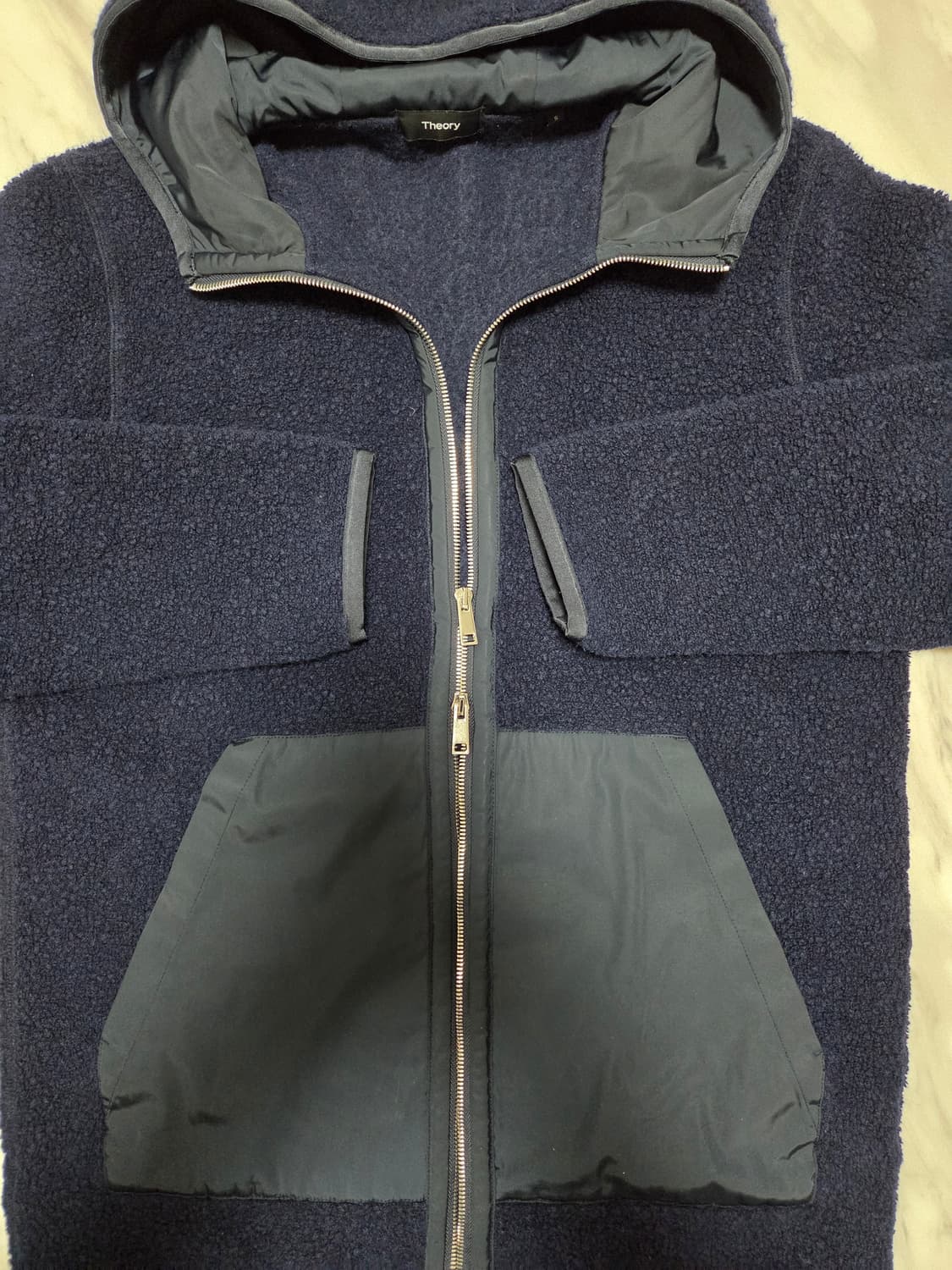 띠어리 네이비 플리스 후드집업 상품이미지4