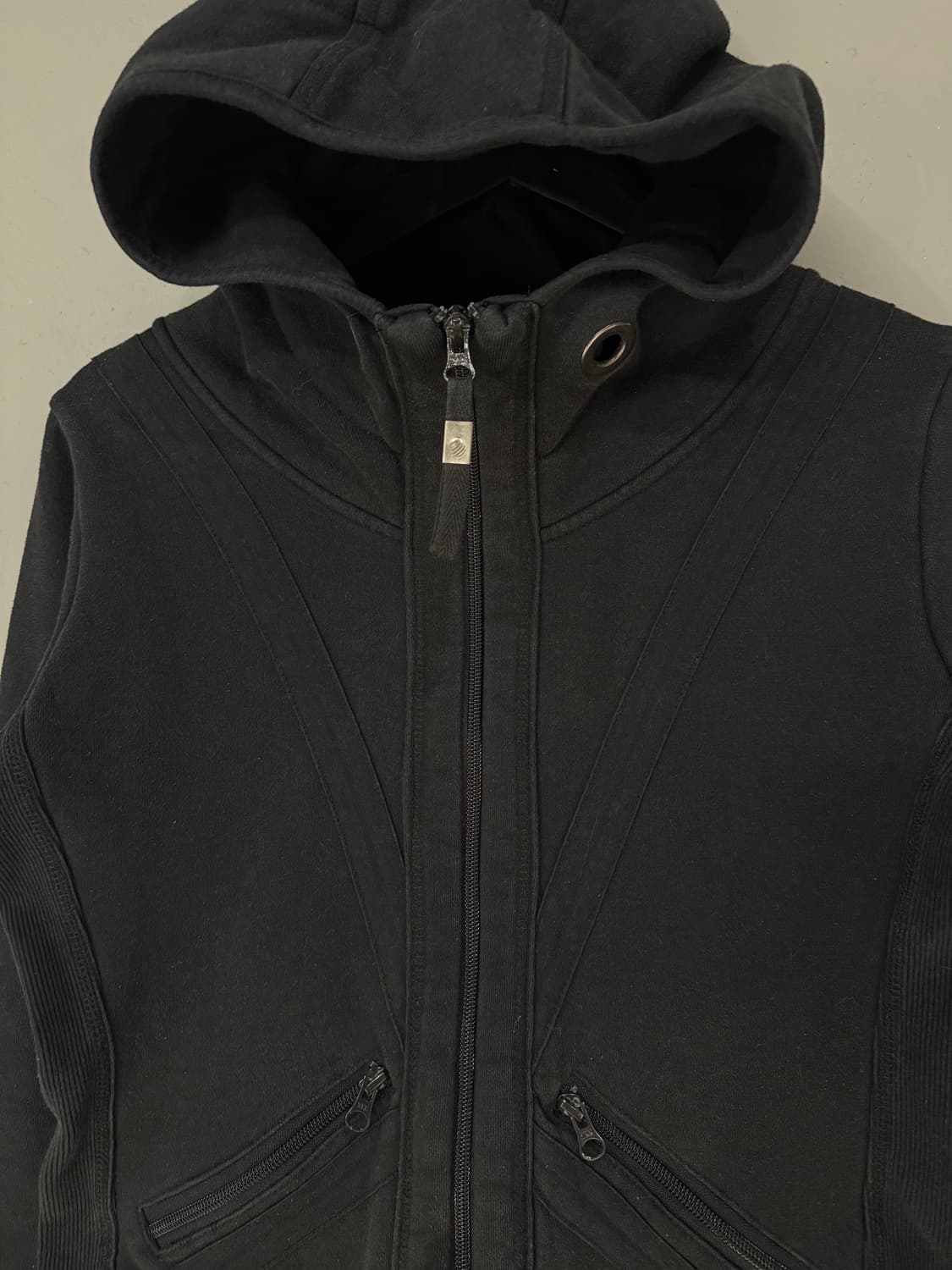 Contour line hand warmer hood zip-up  상품이미지6