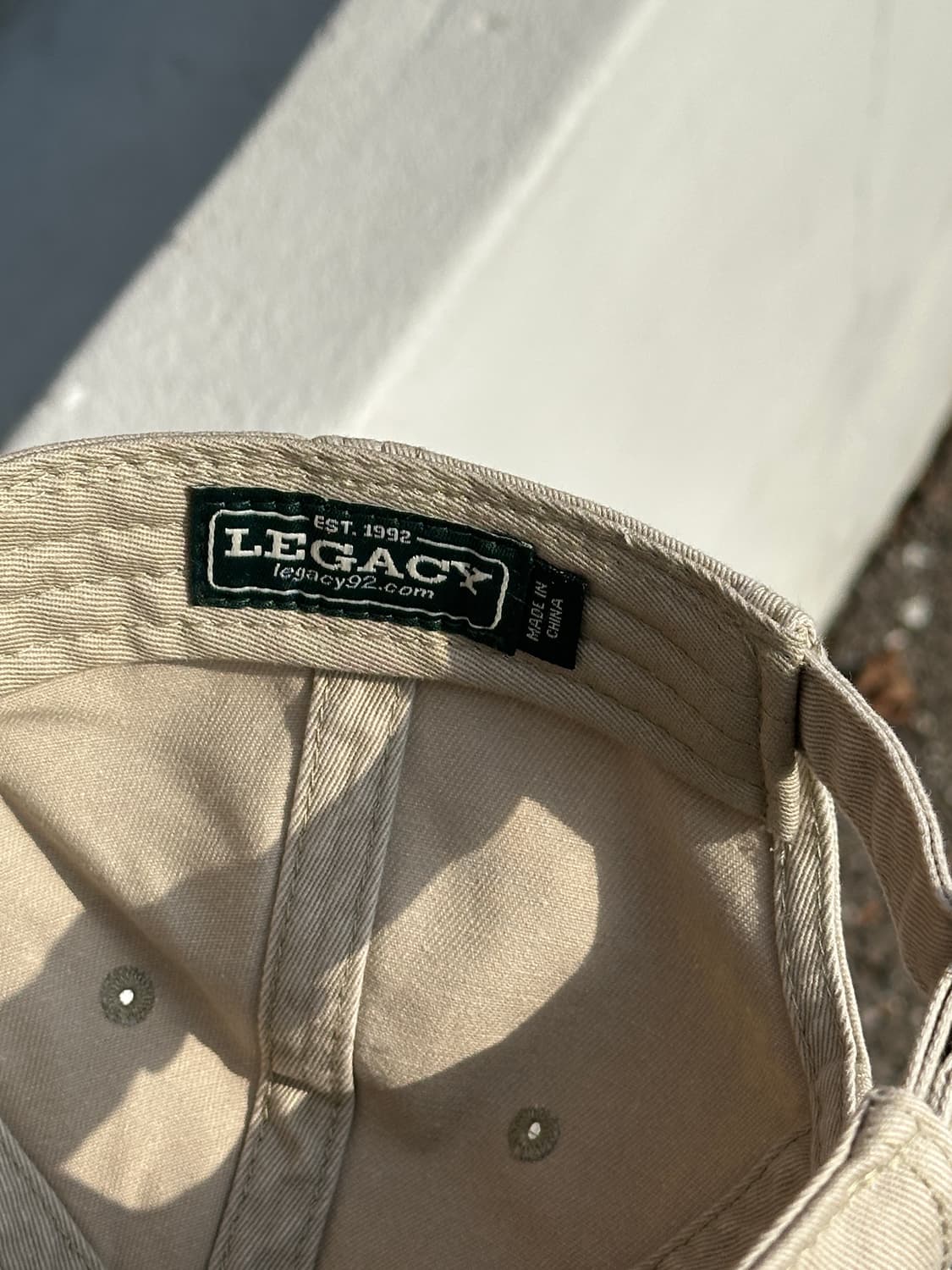 [F] 하버드 로고 베이지 볼캡 모자 상품이미지7