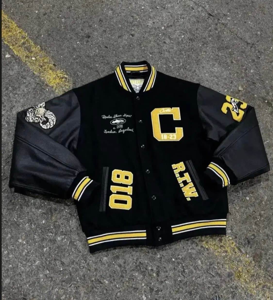 구매) 코르테이즈 바시티 XL 사이즈 상품이미지1