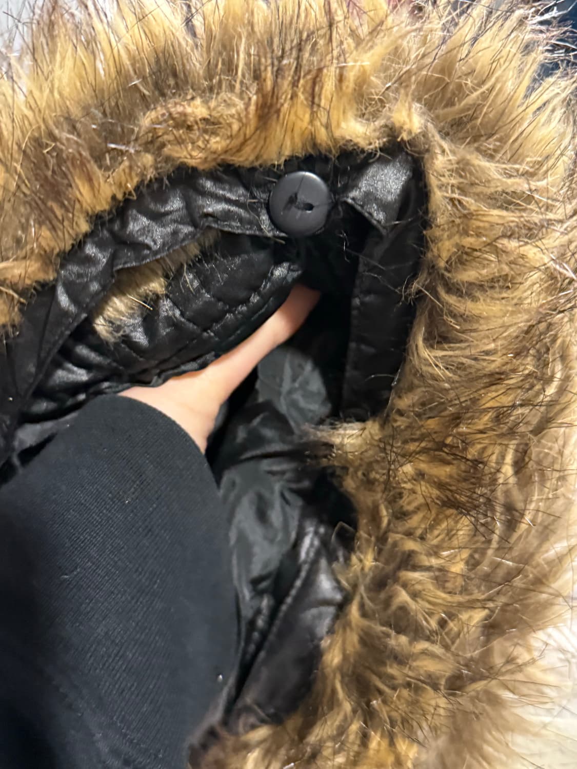 fur detail multi pocket jumper 상품이미지8