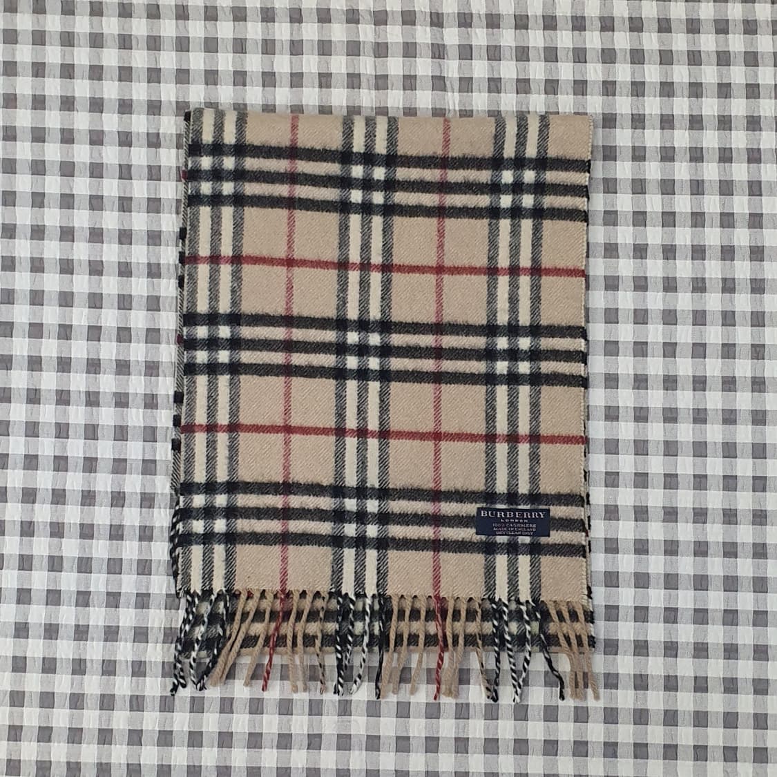 버버리 캐시미어100 머플러 상품이미지1