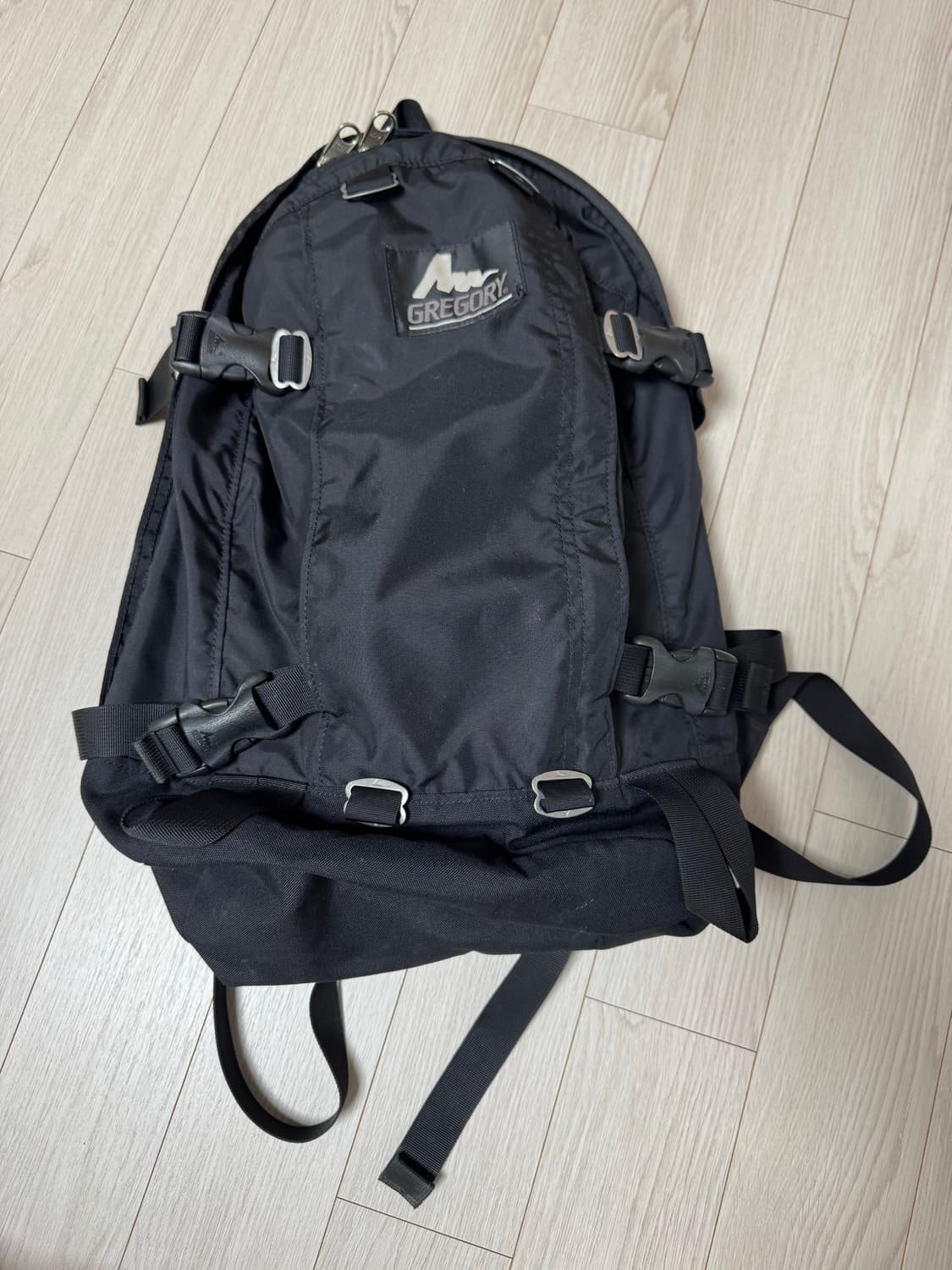 그레고리 구로고 올데이 백팩 블랙 판매!! #살로몬 스투시 노스페이스 몽 상품이미지1