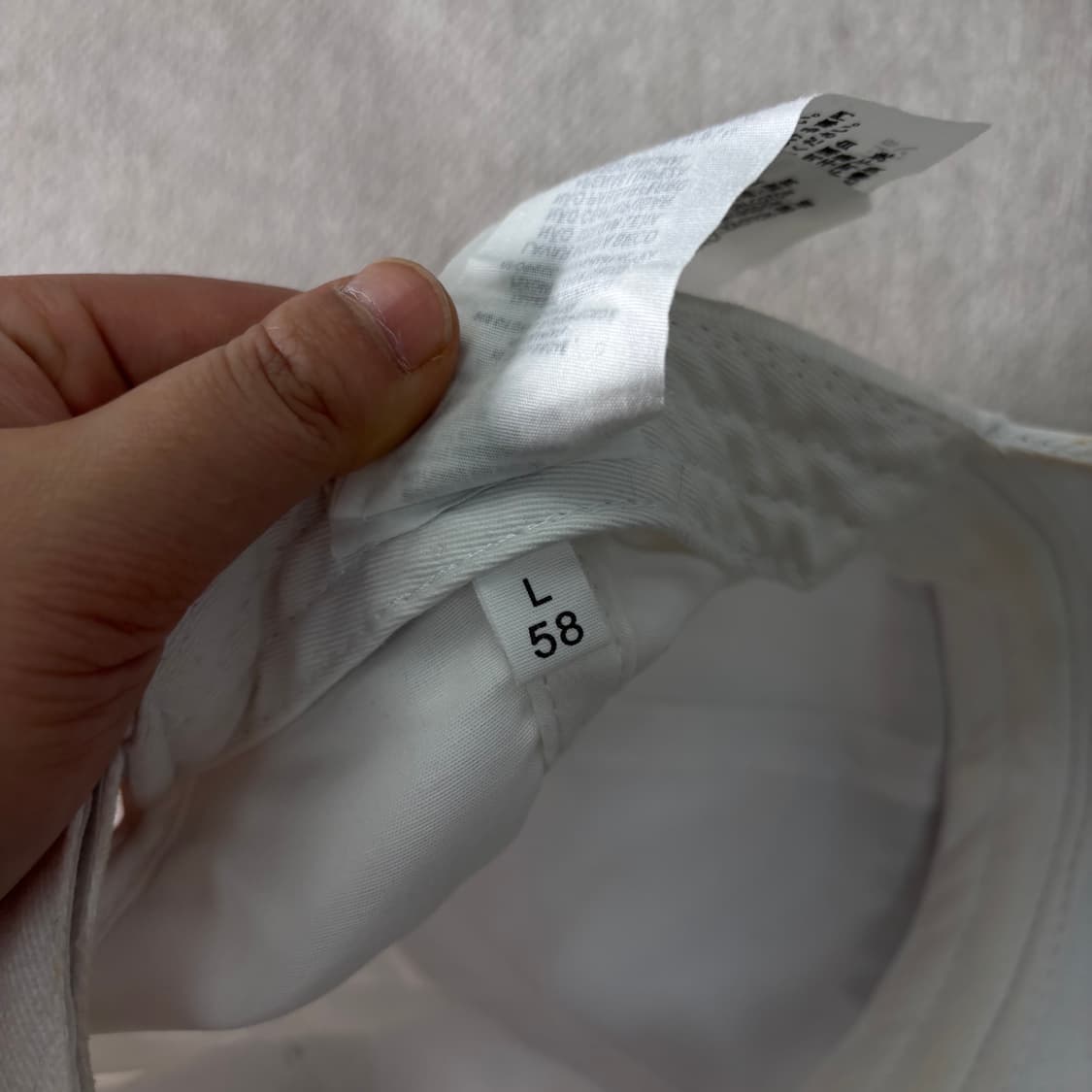 발렌시아가 화이트 자수 볼캡   상품이미지10