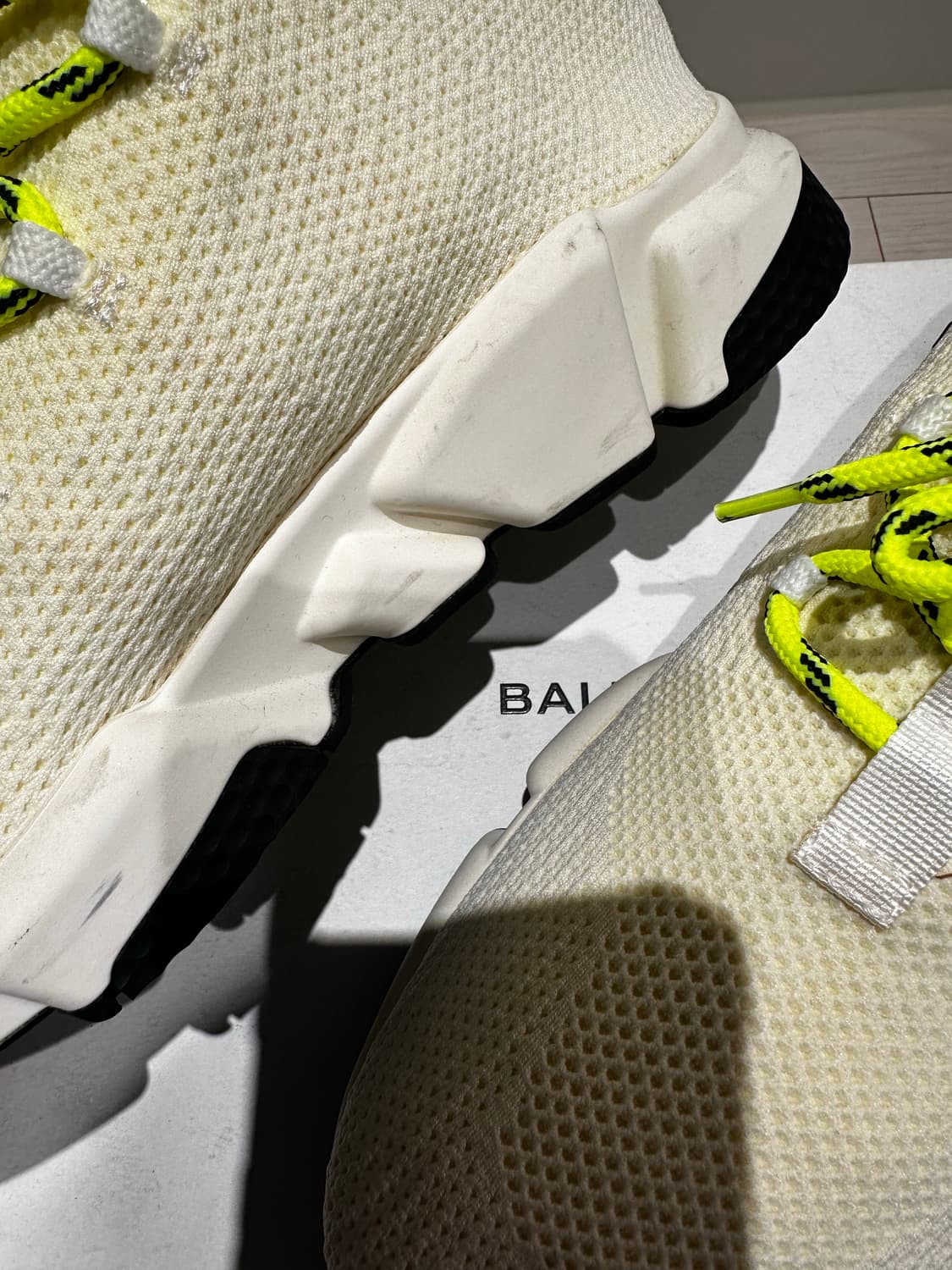 발렌시아가 니트스피드트레이너 43사이즈 상품이미지2