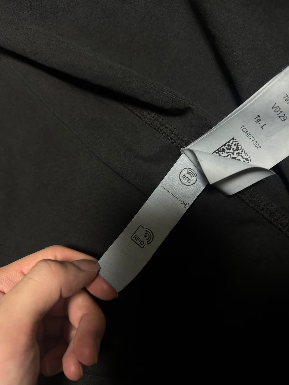 스톤 아일랜드 브러쉬드 오가닉 코튼 오버셔츠 블랙 상품이미지3