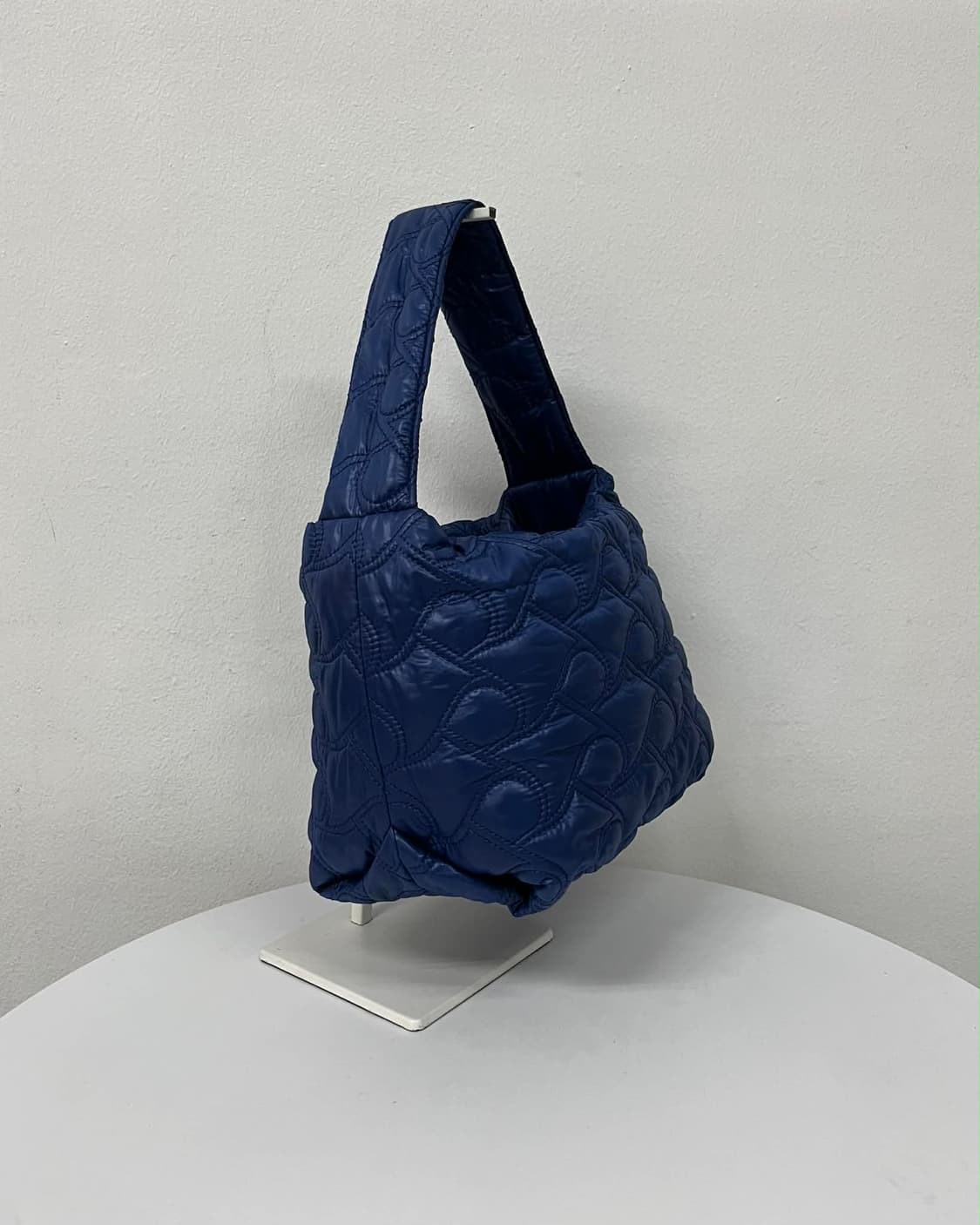 ORR 오르 퀄팅 패딩 숄더 토트백 상품이미지3