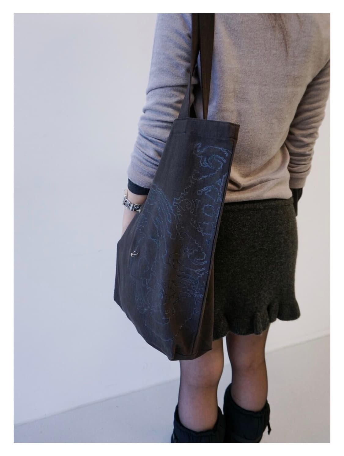 be.sen3ai piercing print shoulder bag 상품이미지6