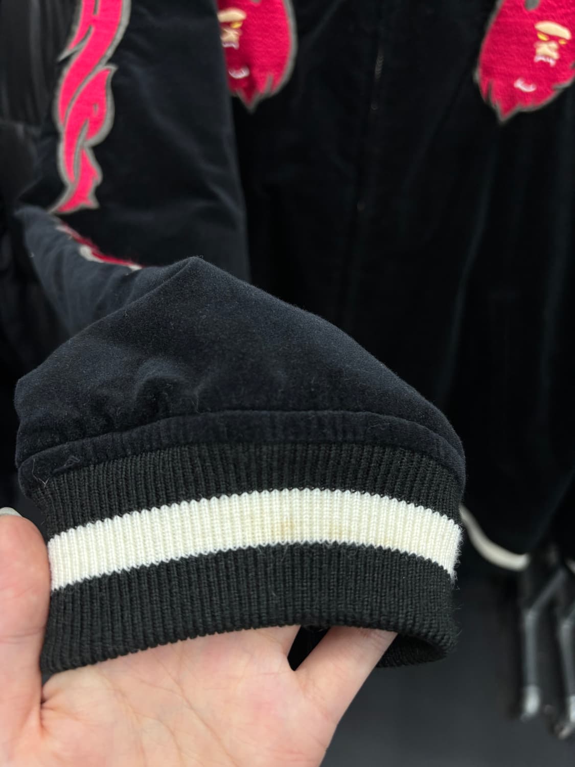 베이프 플레임 로고 수베니어 자켓 상품이미지7