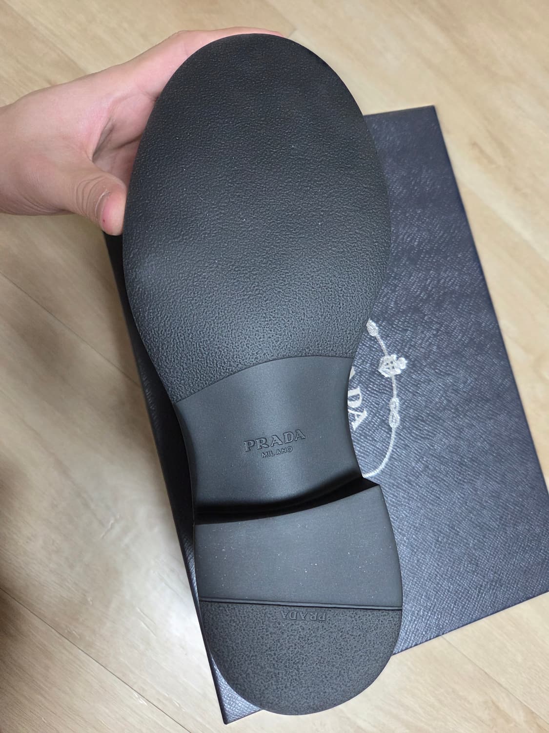 프라다 초콜릿 로퍼 상품이미지3