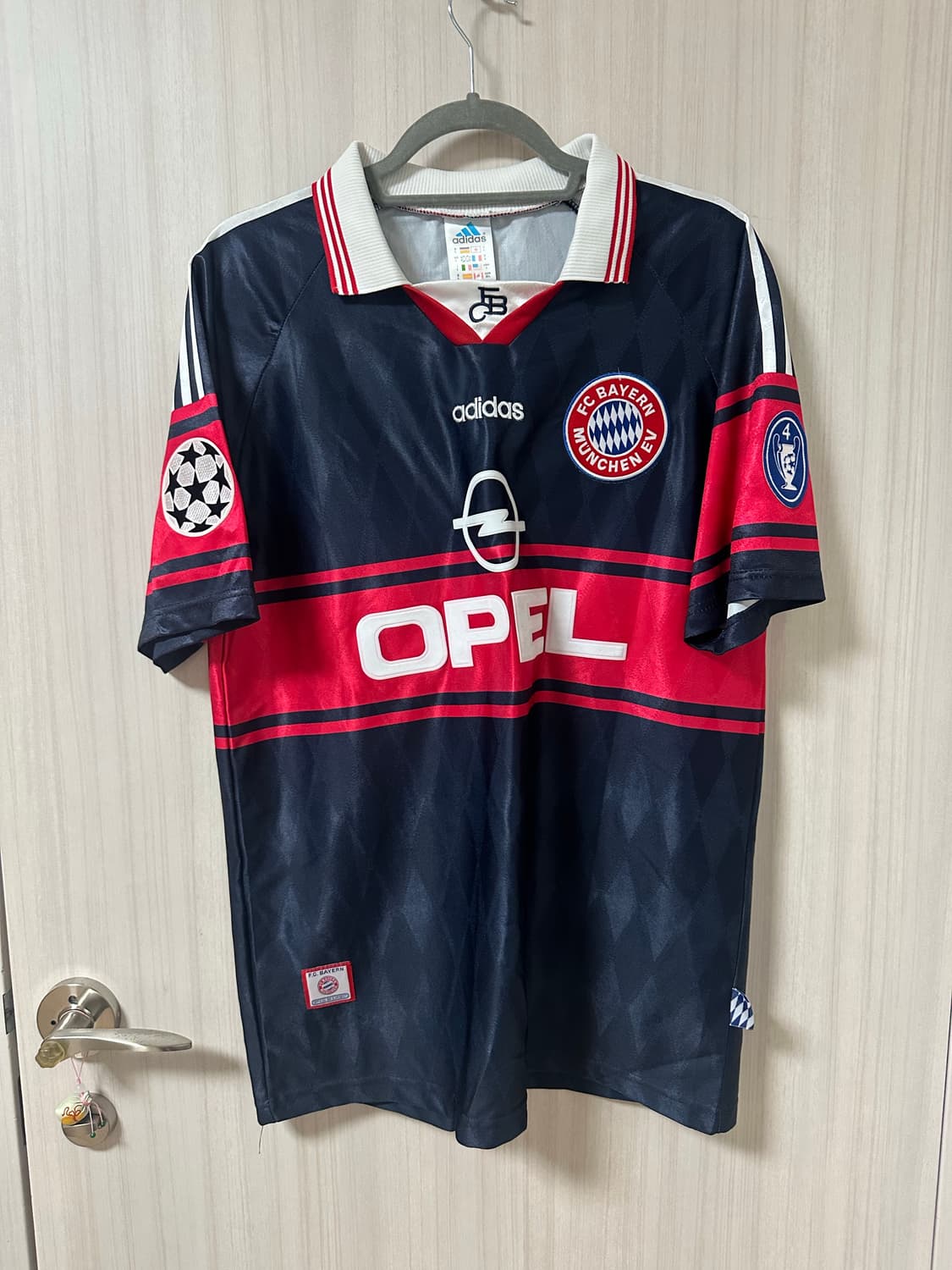 뮌헨 유니폼 L 상품이미지1