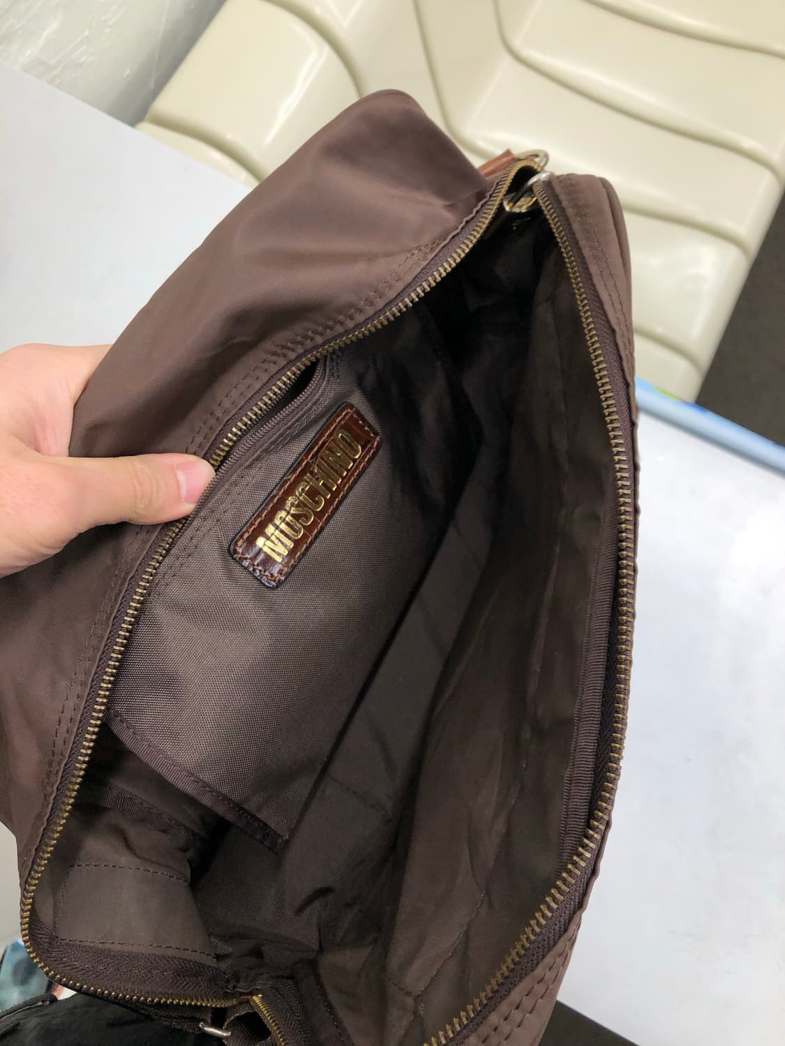 모스키노 일본 생산 크로스백 상품이미지5