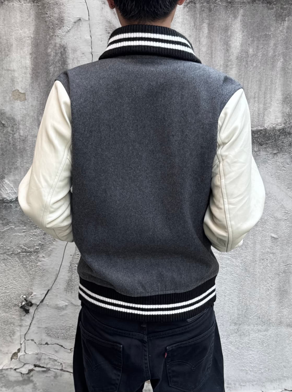 빔즈 레더 바시티 자켓 상품이미지2