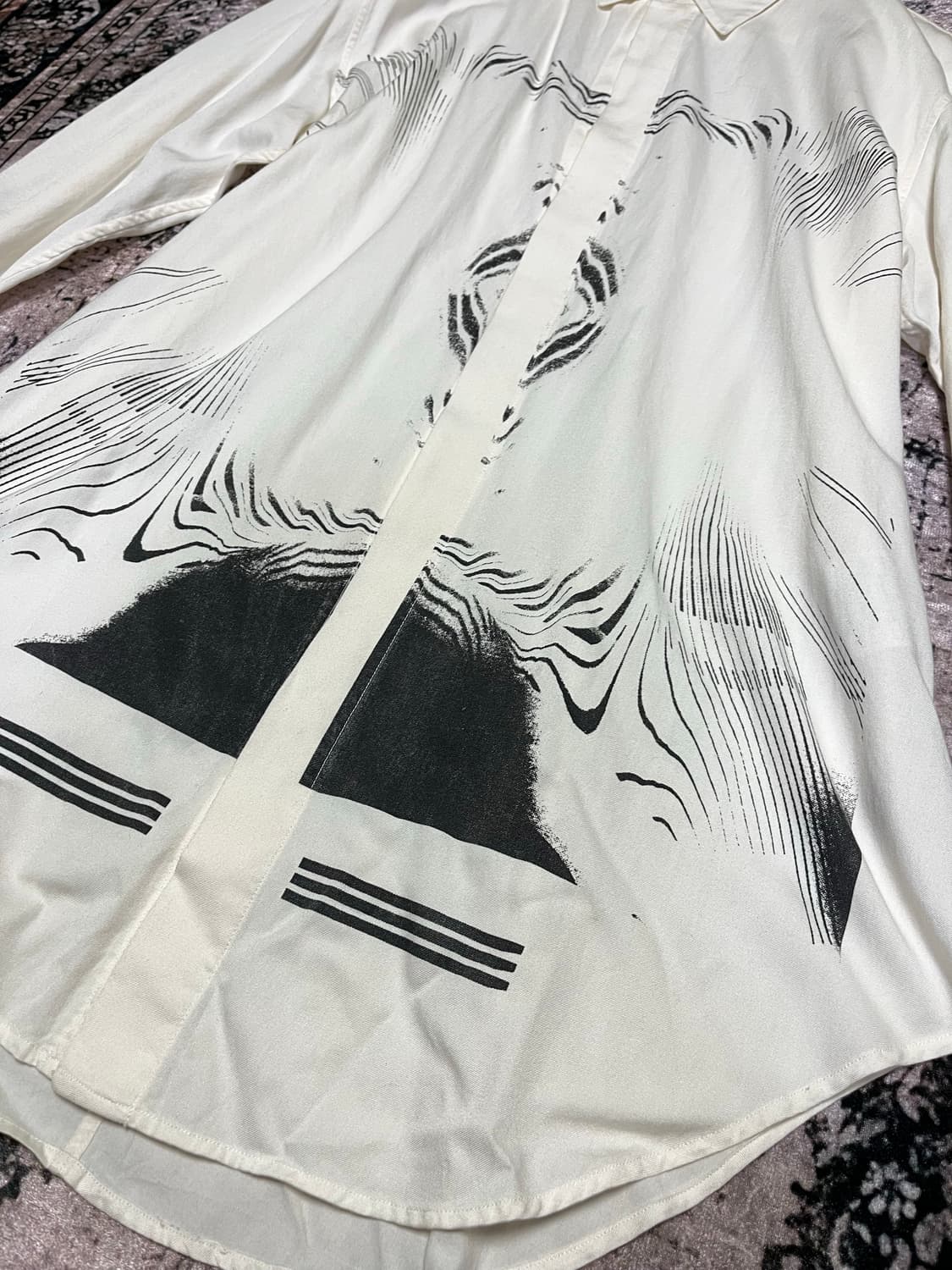 율리우스 한정판 818SHM1 그래픽 셔츠  상품이미지3