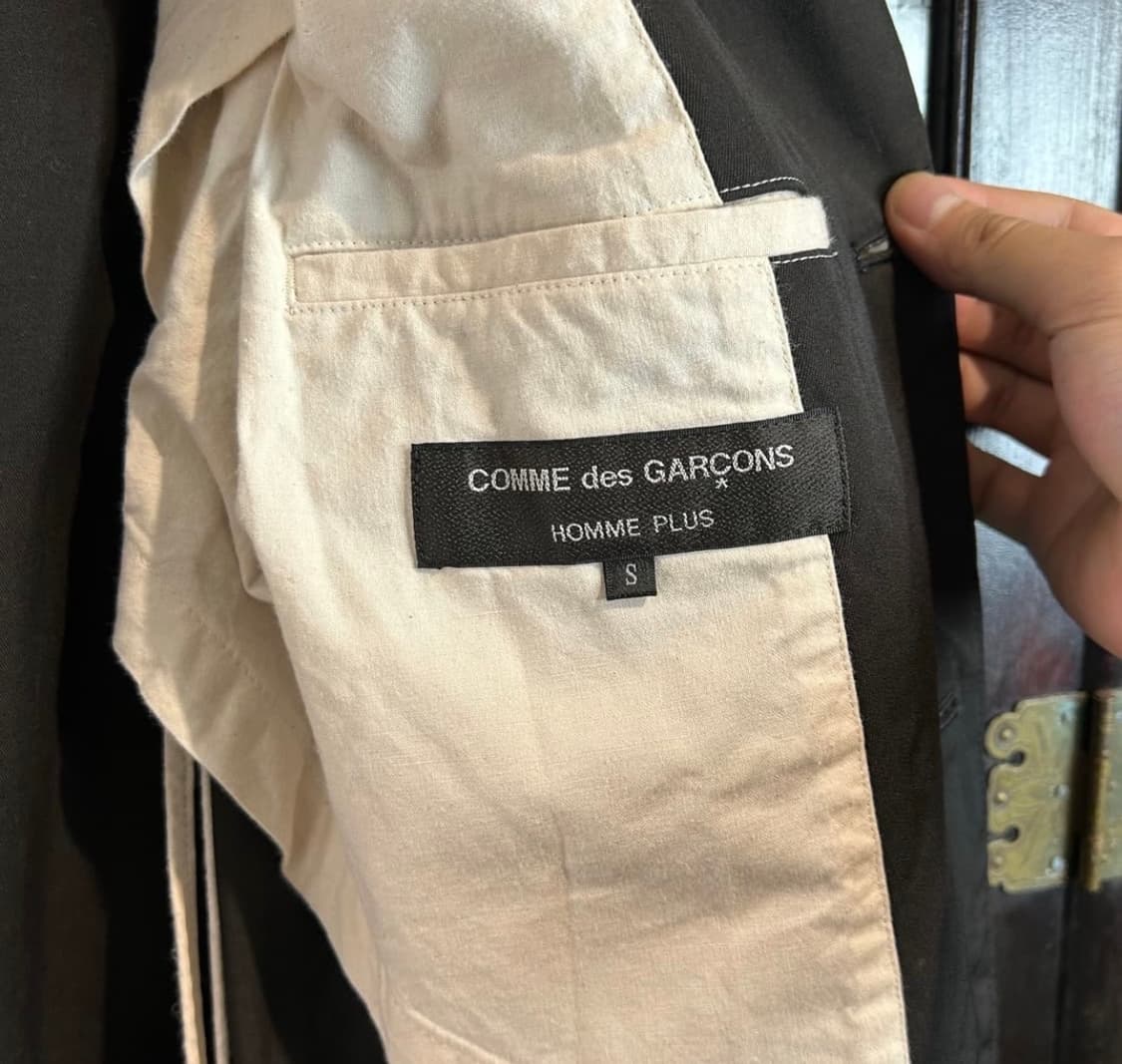 꼼데가르송 옴므 플러스 AD2011 코트 상품이미지5