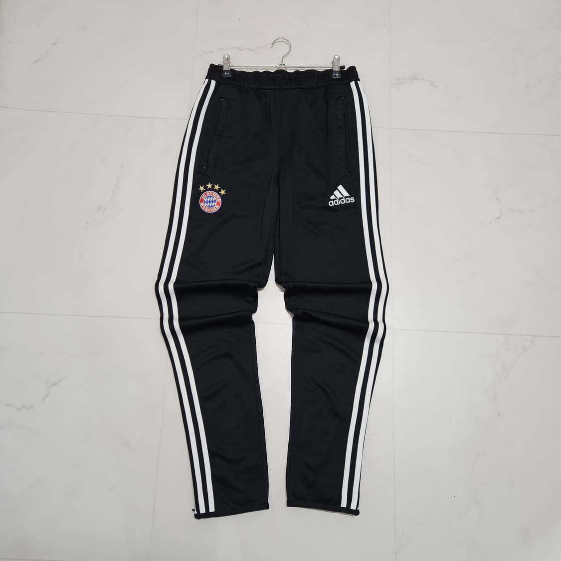 79 S 아디다스 바이에른 뮌헨 트레이닝 팬츠 상품이미지1
