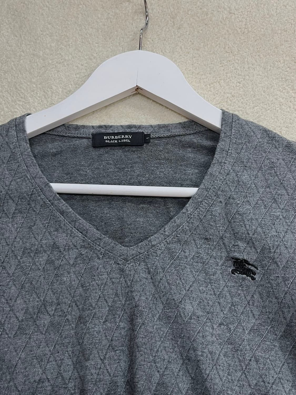 버버리 블랙 로고 롱슬리브  상품이미지7