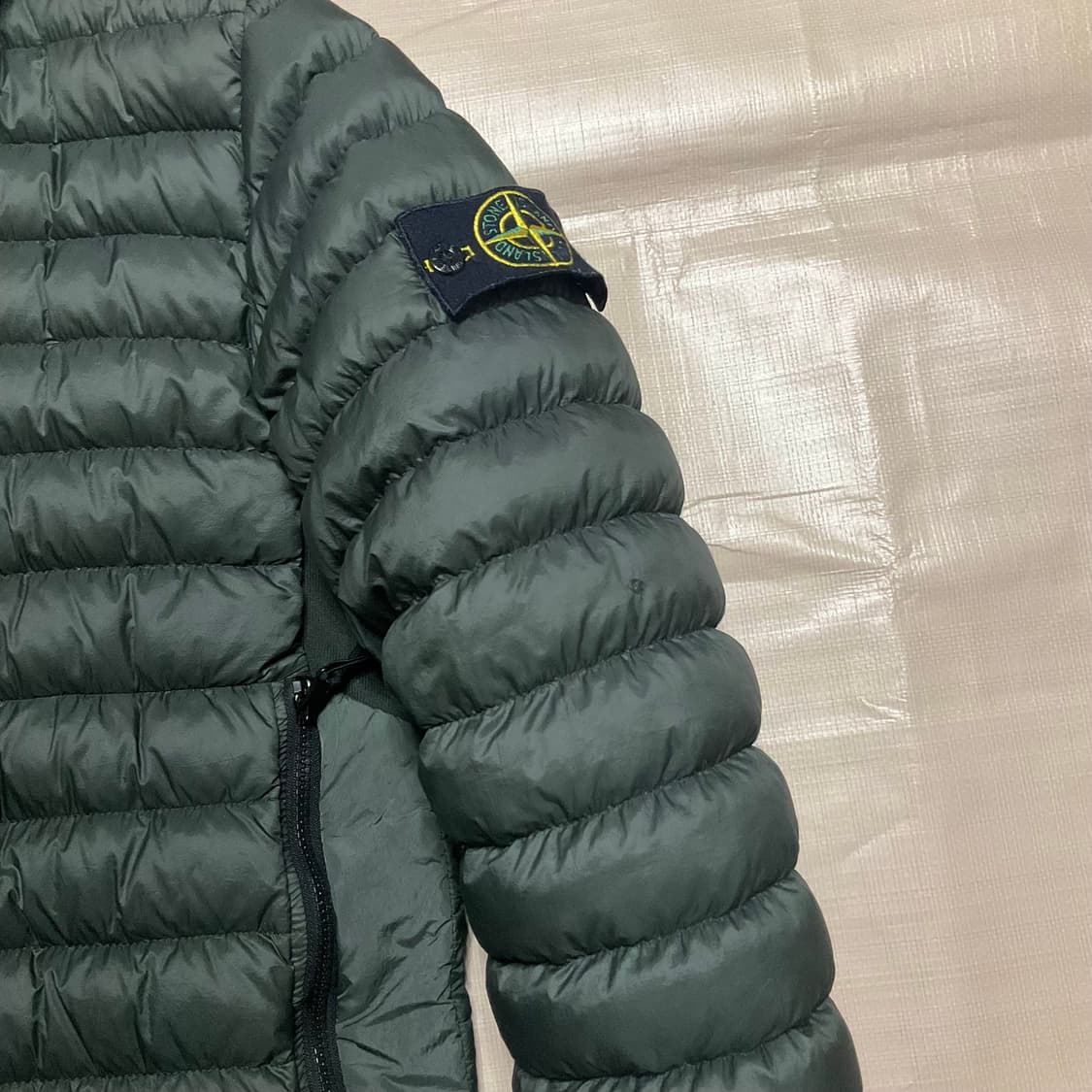 스톤아일랜드 마이크로 얀 경량패딩 L 상품이미지10