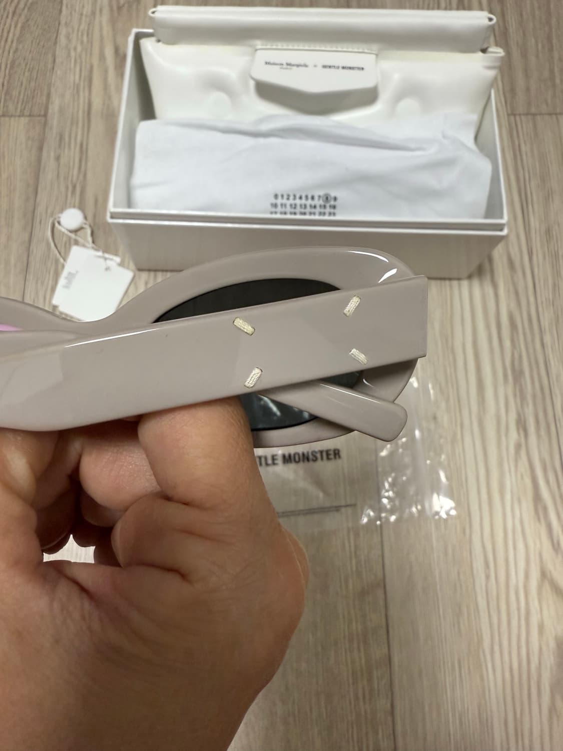 젠틀몬스터x마르지엘라 mm04 상품이미지4